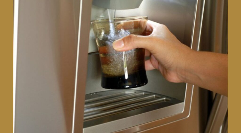 Dispenser de Água e Gelo na Geladeira: Conforto, Praticidade e Estilo